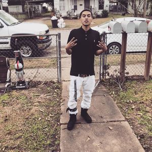 Meet your Posher, Damien